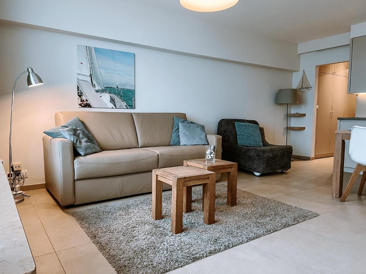 Cosy Studio With Sea View In Oostende Ngoại thất bức ảnh