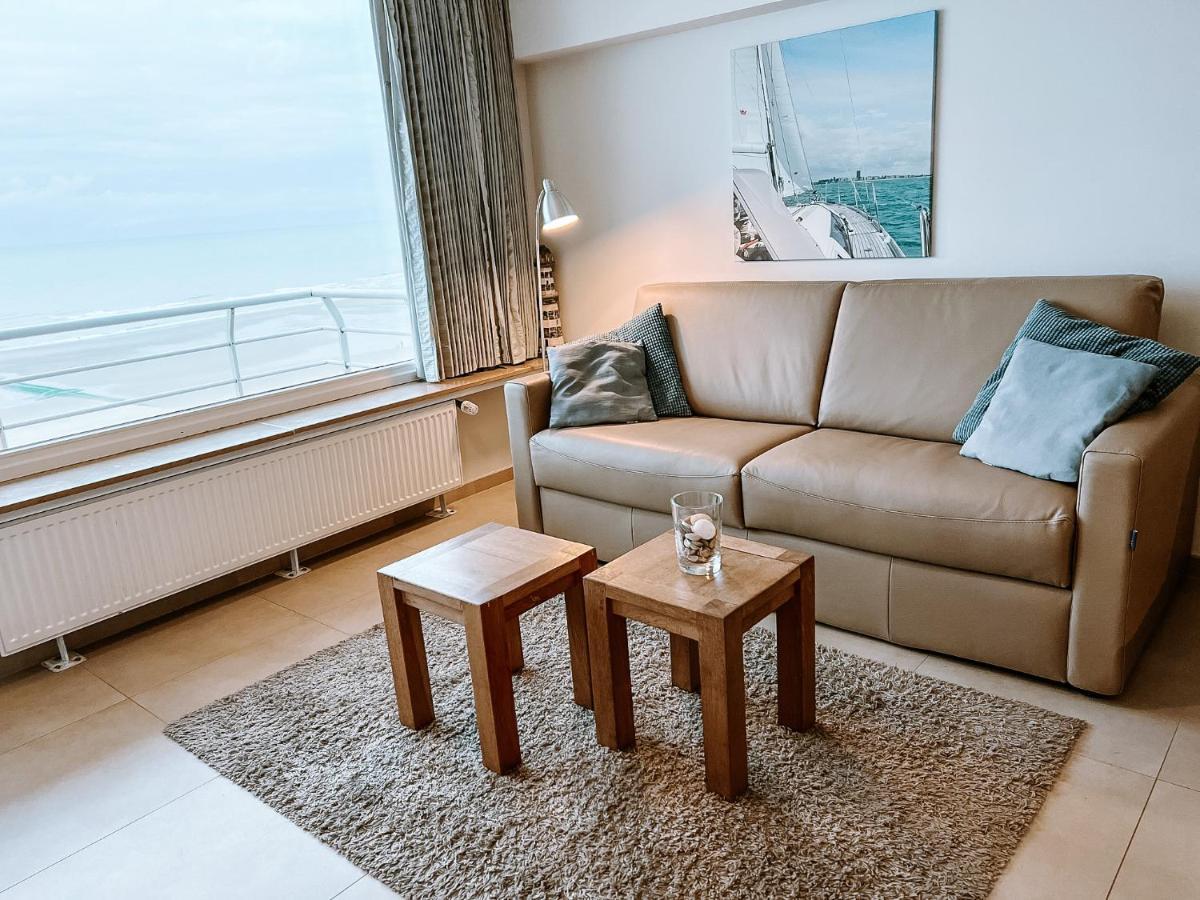 Cosy Studio With Sea View In Oostende Ngoại thất bức ảnh