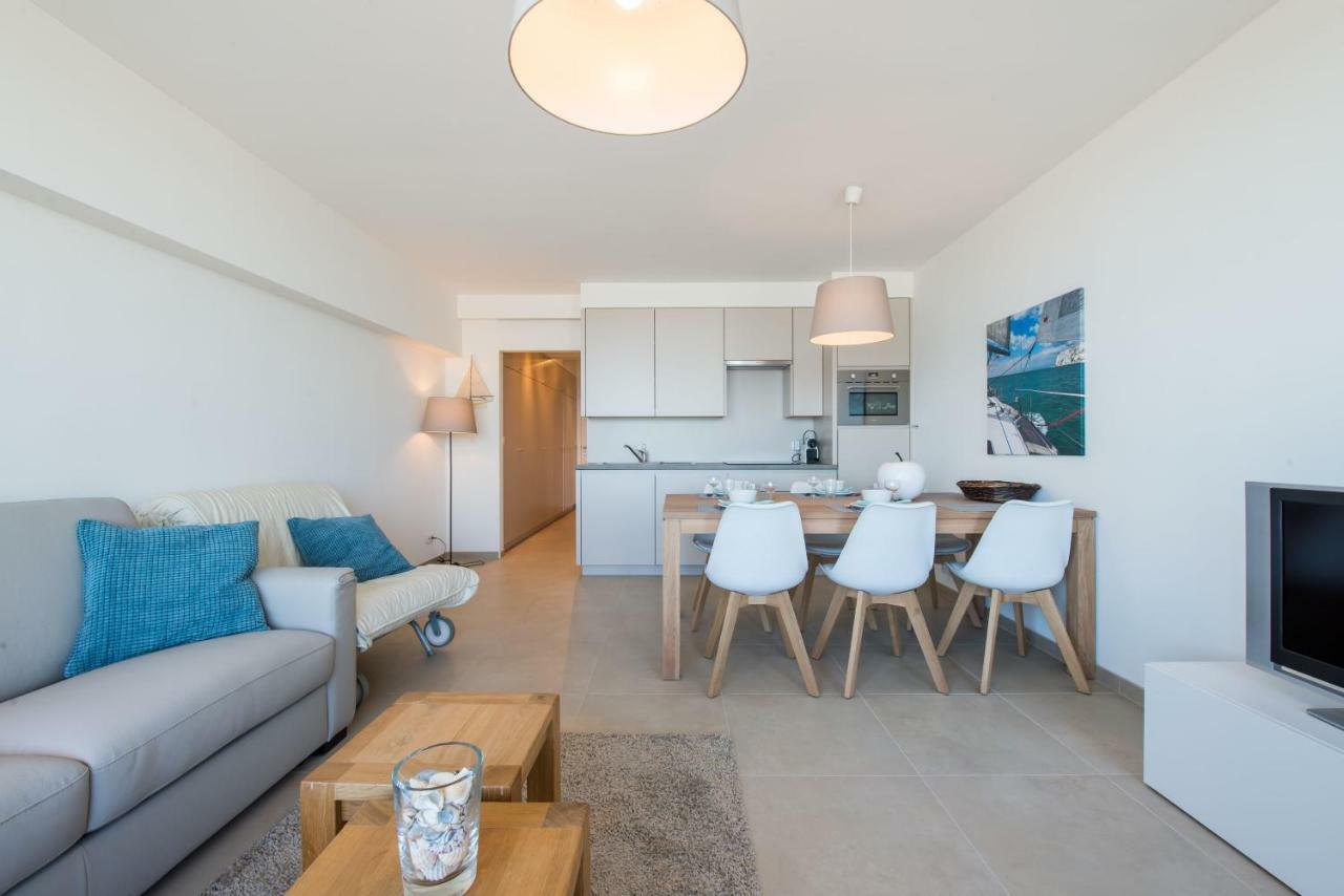 Cosy Studio With Sea View In Oostende Ngoại thất bức ảnh