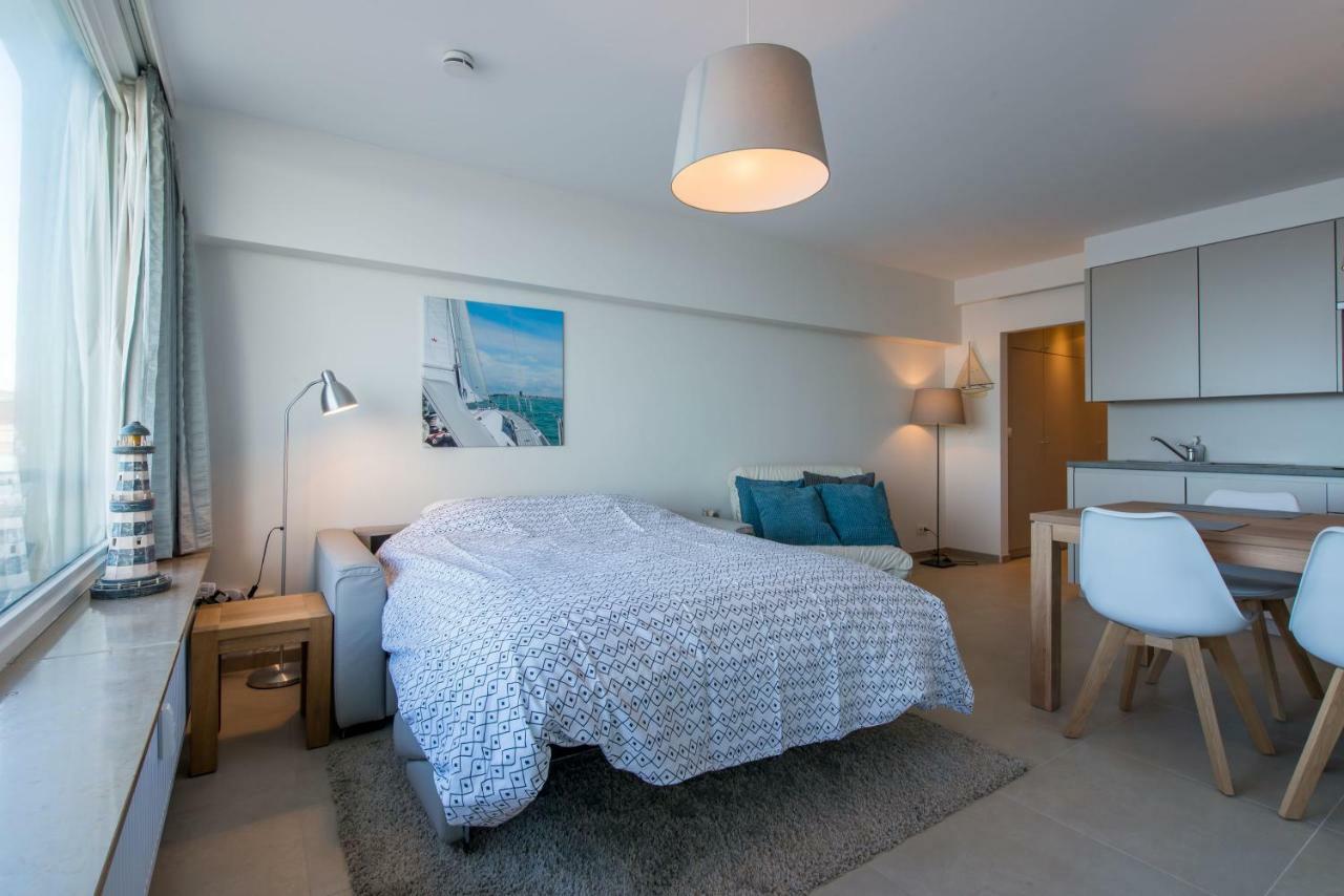 Cosy Studio With Sea View In Oostende Ngoại thất bức ảnh